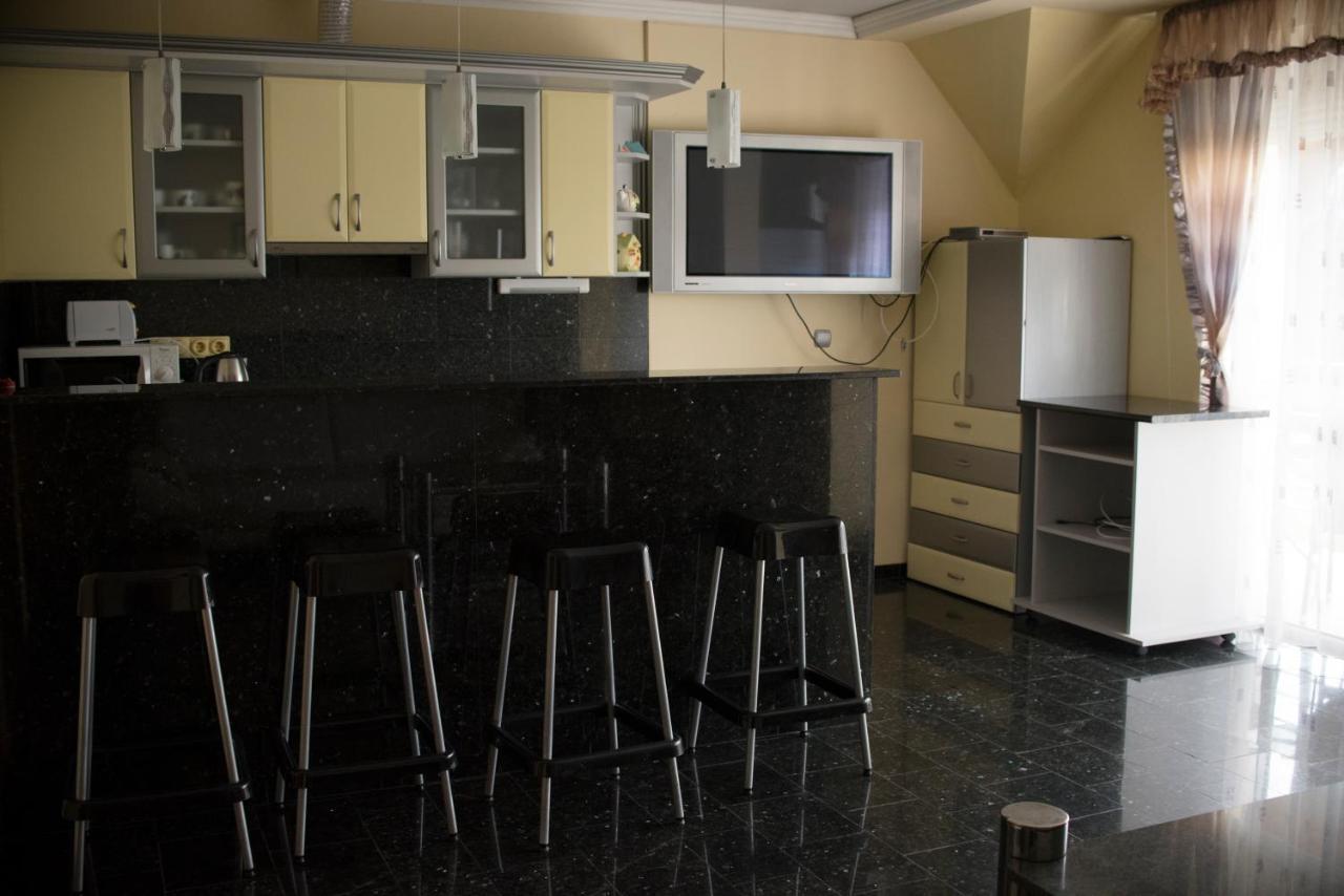 Wolf Apartman101, Wolf Apartman 102 Hotel Sárvár Esterno foto